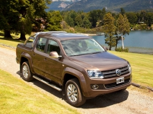 Фото Volkswagen Amarok 4-дв.  №12